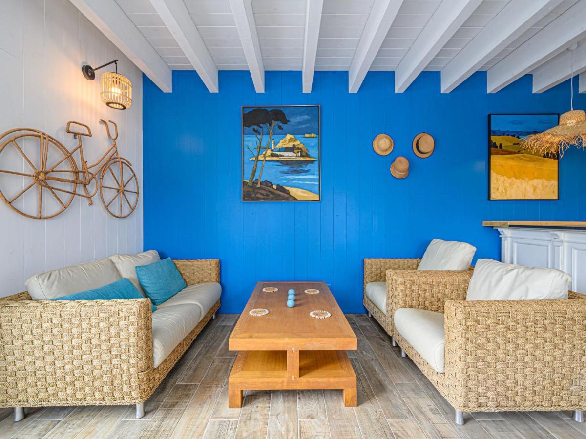 Vakantiehuis Saint-colomban-1 By Interhome *